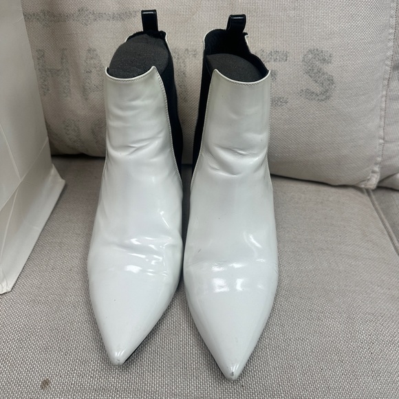 Like new Anine Bing white leather boots women size 38 - Picture 5 of 7